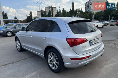 Позашляховик / Кросовер Audi Q5 2010 в 