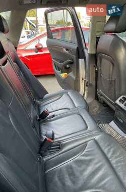 Позашляховик / Кросовер Audi Q5 2010 в 