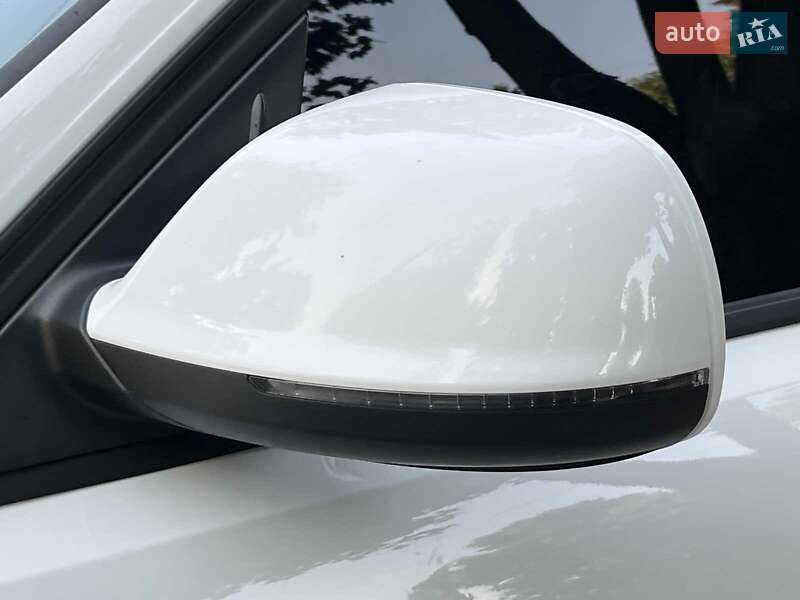 Внедорожник / Кроссовер Audi Q5 2011 в Киеве