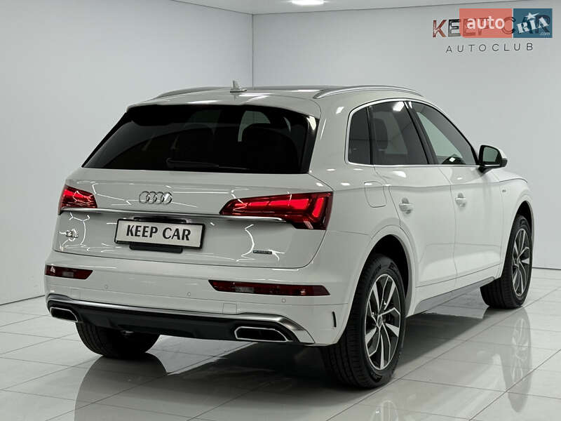 Внедорожник / Кроссовер Audi Q5 2022 в Одессе