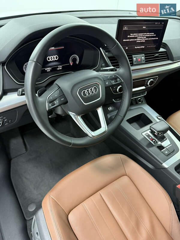 Внедорожник / Кроссовер Audi Q5 2022 в Одессе