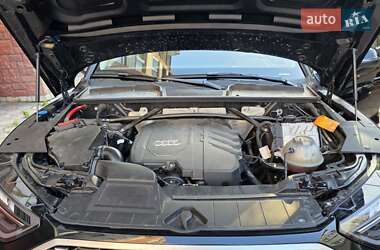 Внедорожник / Кроссовер Audi Q5 2023 в 