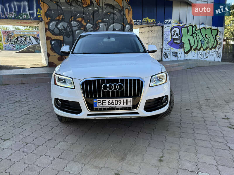 Позашляховик / Кросовер Audi Q5 2015 в Миколаєві