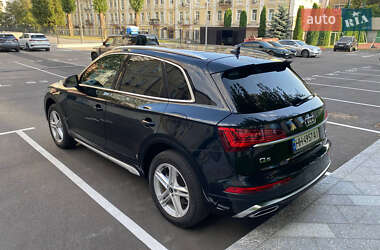 Внедорожник / Кроссовер Audi Q5 2023 в 