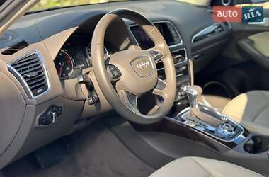 Внедорожник / Кроссовер Audi Q5 2012 в 