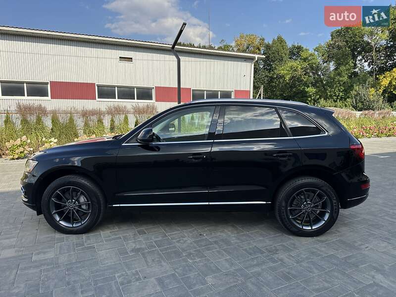 Внедорожник / Кроссовер Audi Q5 2012 в Луцке
