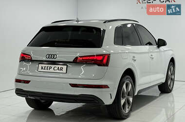 Внедорожник / Кроссовер Audi Q5 2023 в 