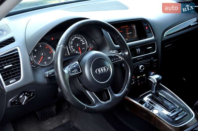 Внедорожник / Кроссовер Audi Q5 2016 в Львове