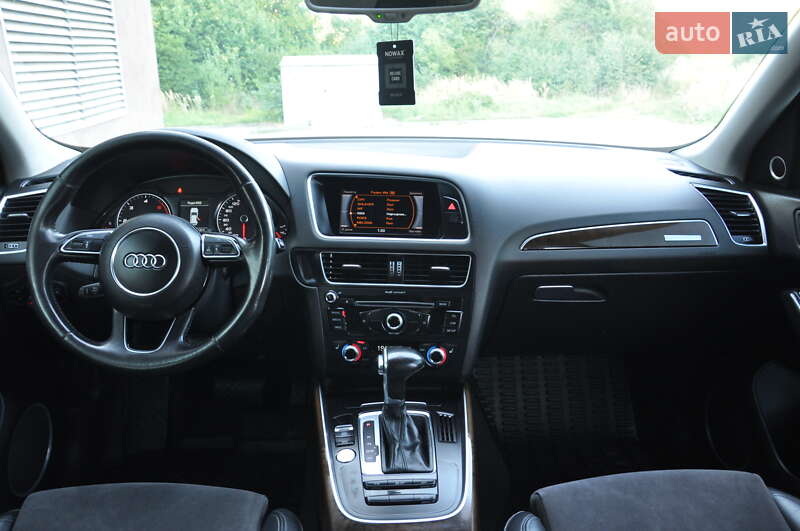 Внедорожник / Кроссовер Audi Q5 2016 в Львове