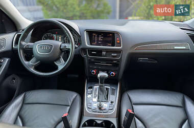 Внедорожник / Кроссовер Audi Q5 2015 в 