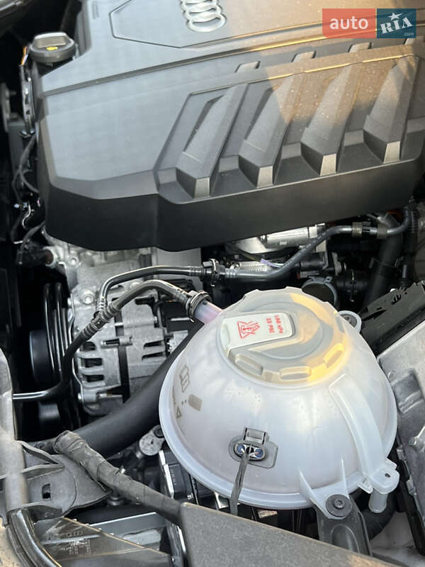 Позашляховик / Кросовер Audi Q5 2023 в Одесі