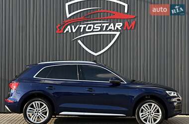 Позашляховик / Кросовер Audi Q5 2017 в 