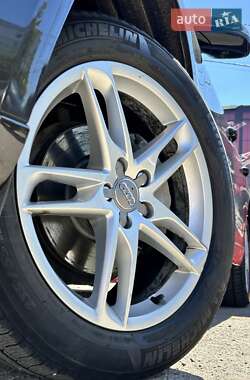 Внедорожник / Кроссовер Audi Q5 2015 в 