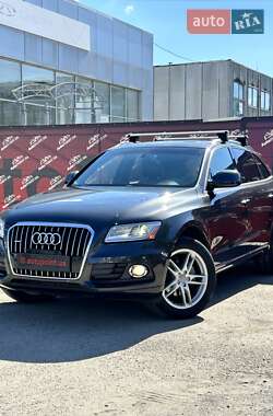 Внедорожник / Кроссовер Audi Q5 2015 в 