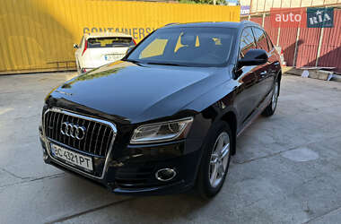 Внедорожник / Кроссовер Audi Q5 2016 в 