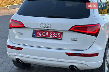 Позашляховик / Кросовер Audi Q5 2015 в 