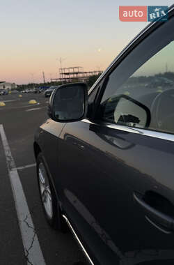 Позашляховик / Кросовер Audi Q5 2014 в 