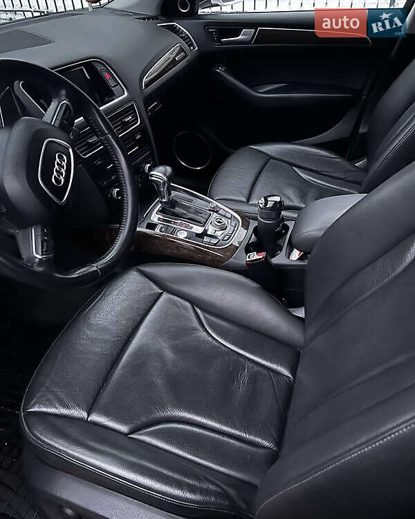 Внедорожник / Кроссовер Audi Q5 2016 в Одессе