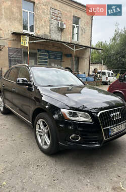 Внедорожник / Кроссовер Audi Q5 2015 в 