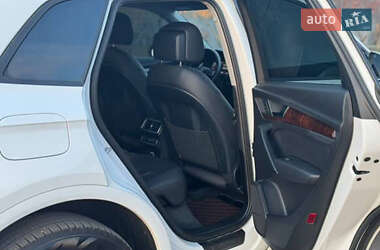 Внедорожник / Кроссовер Audi Q5 2017 в 