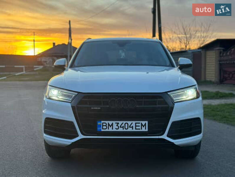 Позашляховик / Кросовер Audi Q5 2017 в Сумах