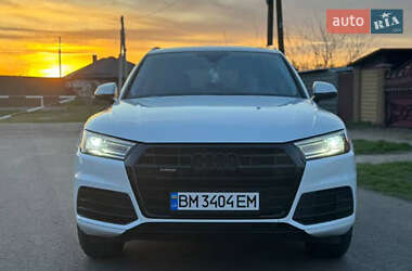 Внедорожник / Кроссовер Audi Q5 2017 в 
