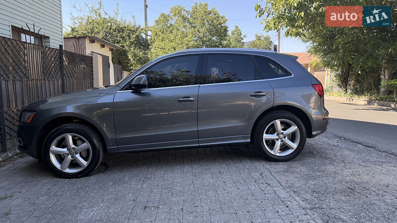 Внедорожник / Кроссовер Audi Q5 2017 в Одессе