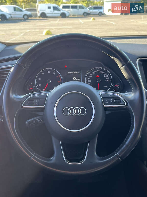 Внедорожник / Кроссовер Audi Q5 2014 в Киеве