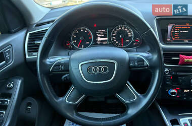 Позашляховик / Кросовер Audi Q5 2015 в 