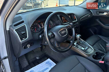 Позашляховик / Кросовер Audi Q5 2015 в 