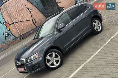 Внедорожник / Кроссовер Audi Q5 2011 в 