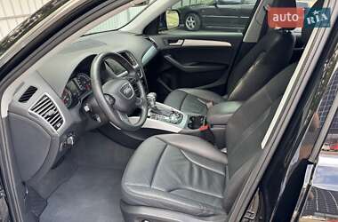Позашляховик / Кросовер Audi Q5 2015 в Луцьку