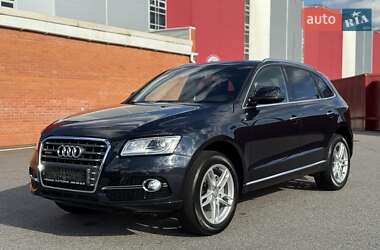 Внедорожник / Кроссовер Audi Q5 2016 в 