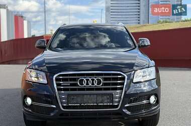 Внедорожник / Кроссовер Audi Q5 2016 в 