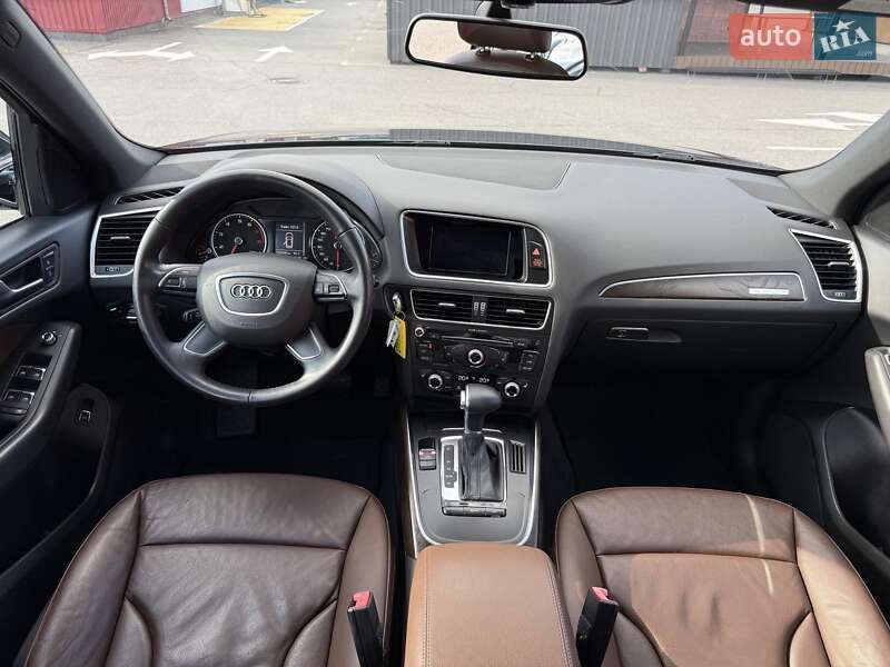 Внедорожник / Кроссовер Audi Q5 2016 в Киеве