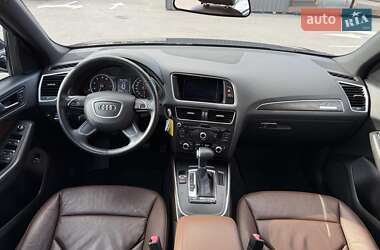 Внедорожник / Кроссовер Audi Q5 2016 в 