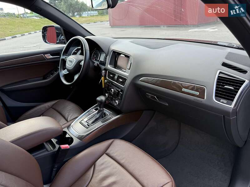 Внедорожник / Кроссовер Audi Q5 2016 в Киеве