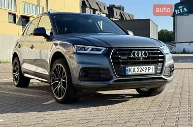 Внедорожник / Кроссовер Audi Q5 2019 в Киеве