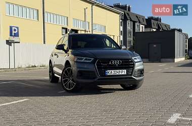 Позашляховик / Кросовер Audi Q5 2019 в 