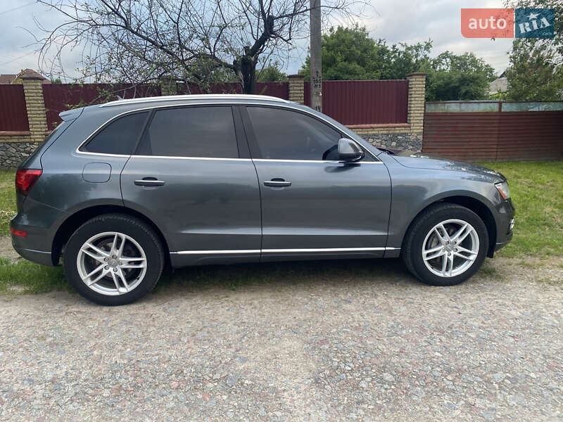 Внедорожник / Кроссовер Audi Q5 2016 в Тараще
