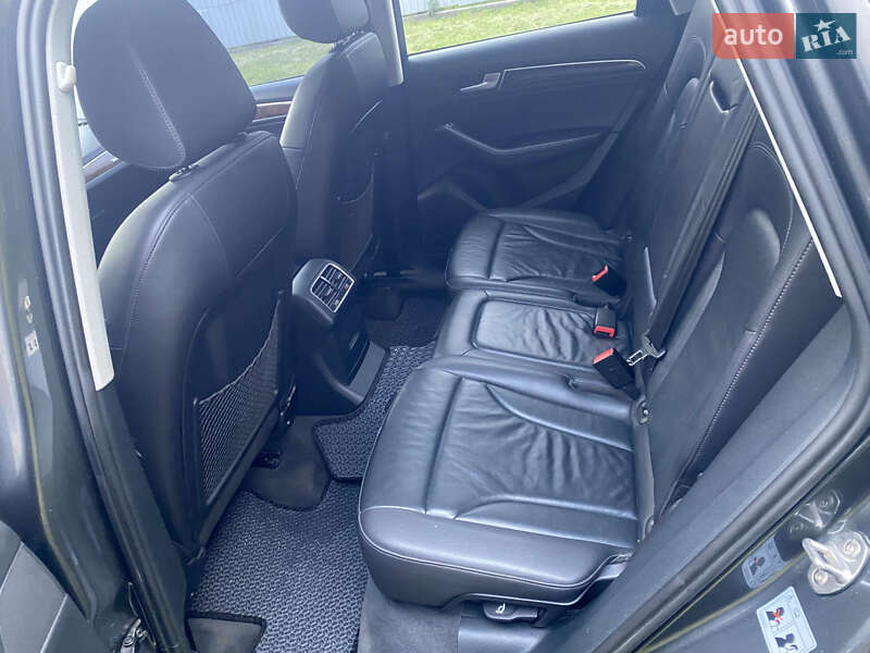 Внедорожник / Кроссовер Audi Q5 2016 в Тараще