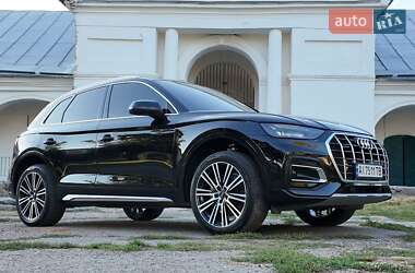Внедорожник / Кроссовер Audi Q5 2023 в 