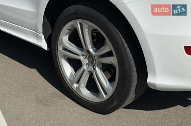 Позашляховик / Кросовер Audi Q5 2012 в 
