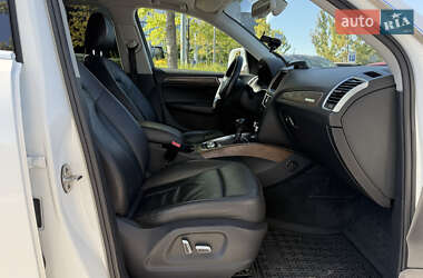 Позашляховик / Кросовер Audi Q5 2012 в 
