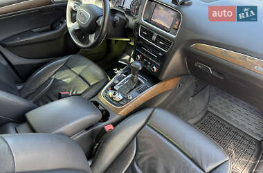 Позашляховик / Кросовер Audi Q5 2012 в 