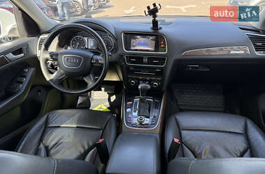 Позашляховик / Кросовер Audi Q5 2012 в 