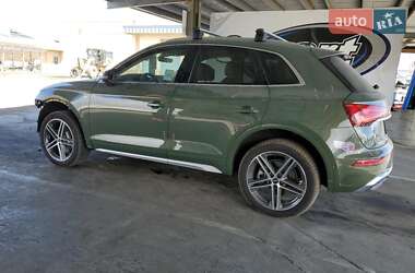Внедорожник / Кроссовер Audi Q5 2024 в 