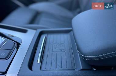 Позашляховик / Кросовер Audi Q5 2021 в 