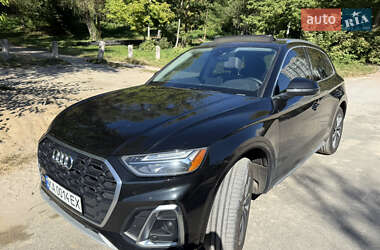 Внедорожник / Кроссовер Audi Q5 2022 в 