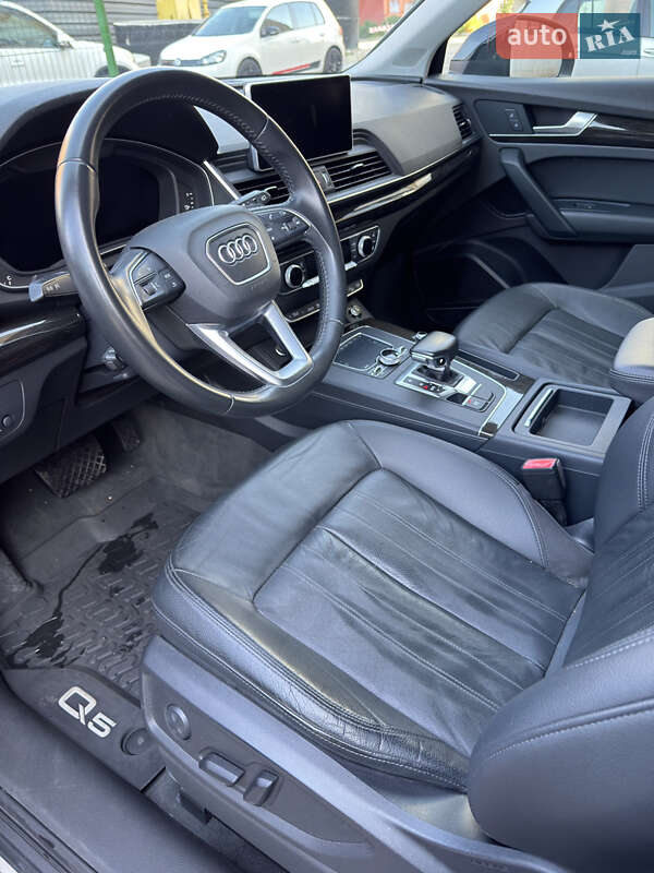 Внедорожник / Кроссовер Audi Q5 2017 в Львове фото 8 Внедорожник / Кроссовер Audi Q5 2017 в Львове